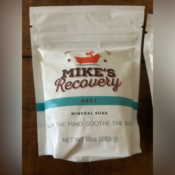 mikes recovery Other - Mike's Recovery Rest Pouch Mineral Soak- Bath Salt Muscle Restore 2packs (10oz.)